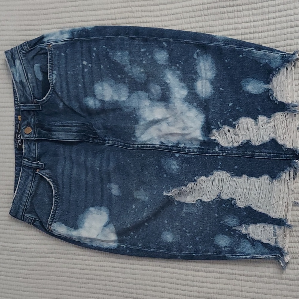 Distressed denim skirt